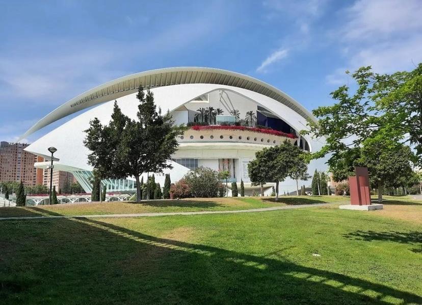 Apartamentos Ciudad De Las Artes Y Las Ciencias Valencia Exteriör bild